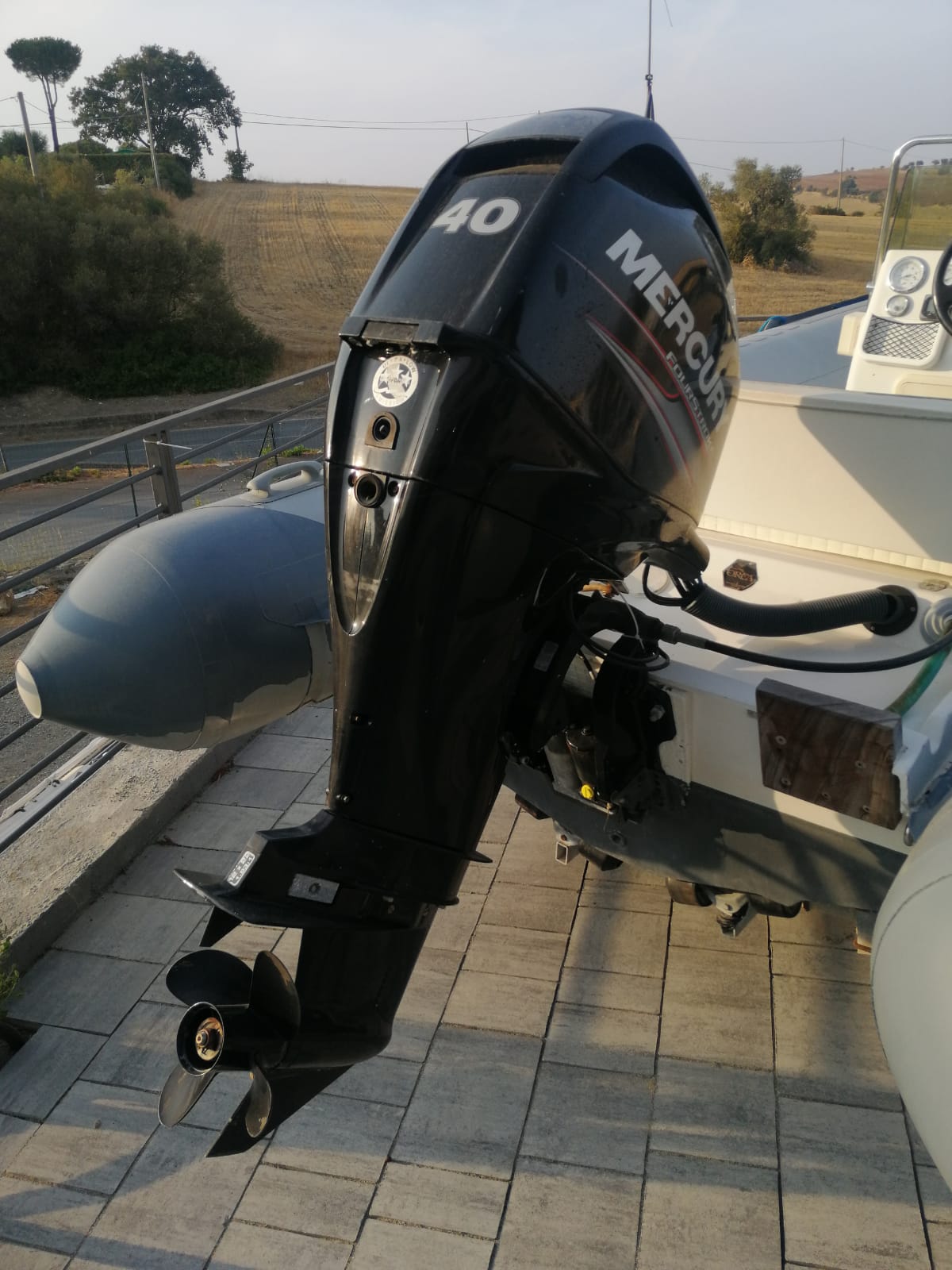 Gommone usato Lomac Nautica 520 Ok con Motore Mercury 40 EFI dell’anno 2016