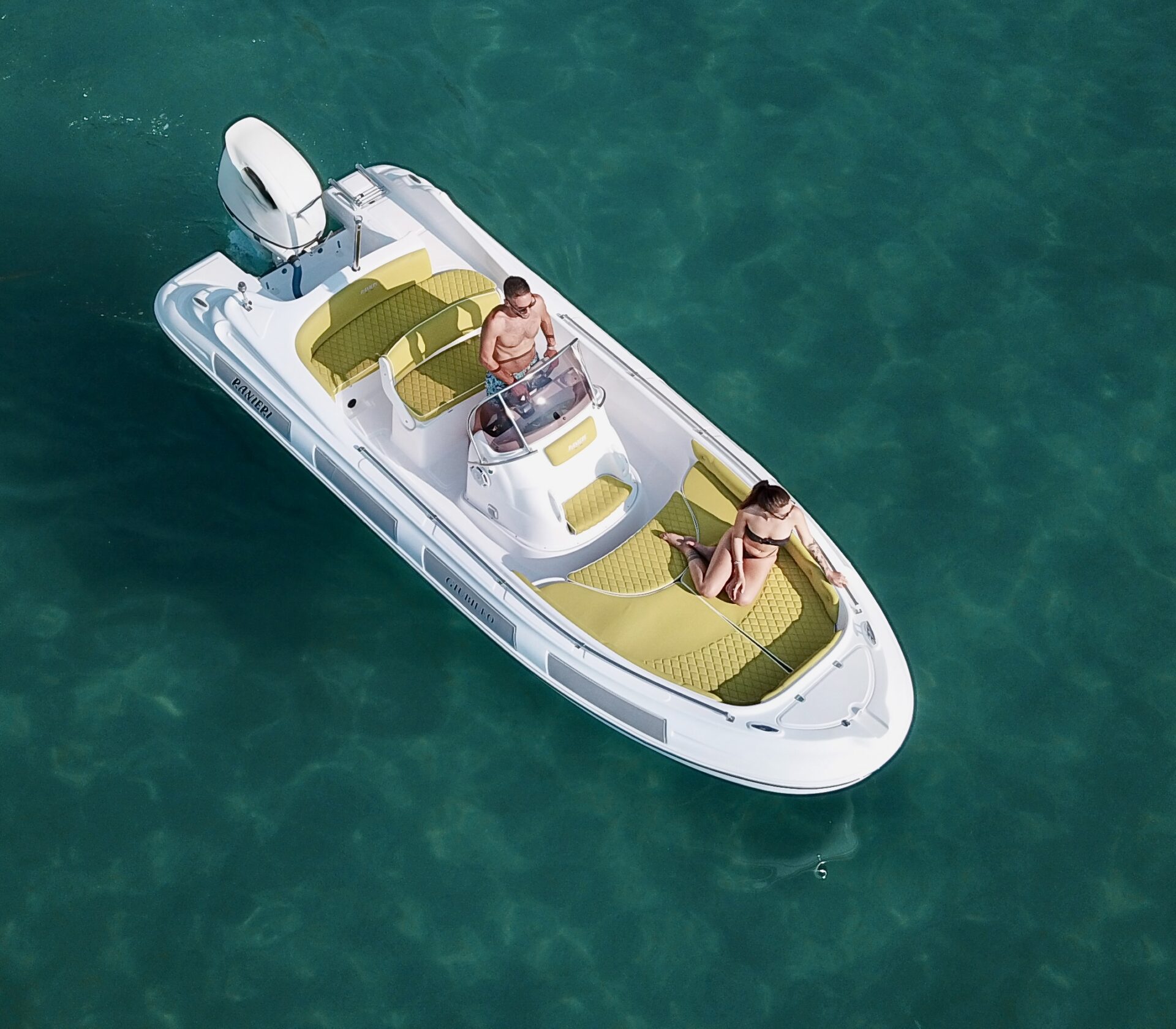 Noleggio barca a Talamone senza patente – Open 6mt con Mercury 40cv